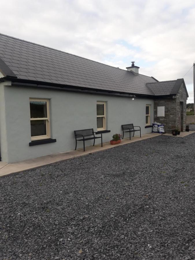 Liams Cottage Lisdoonvarna Exteriör bild